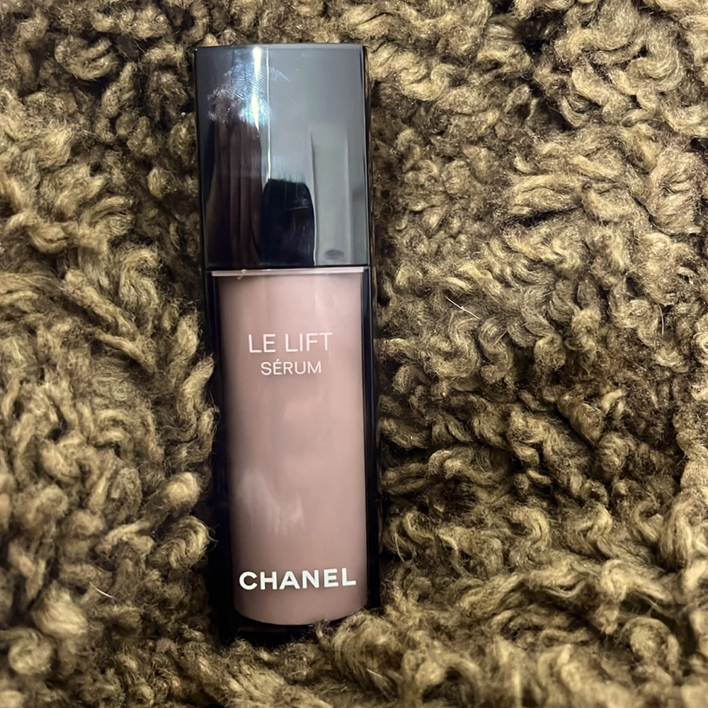 Chanel Le lift Sèrum.
